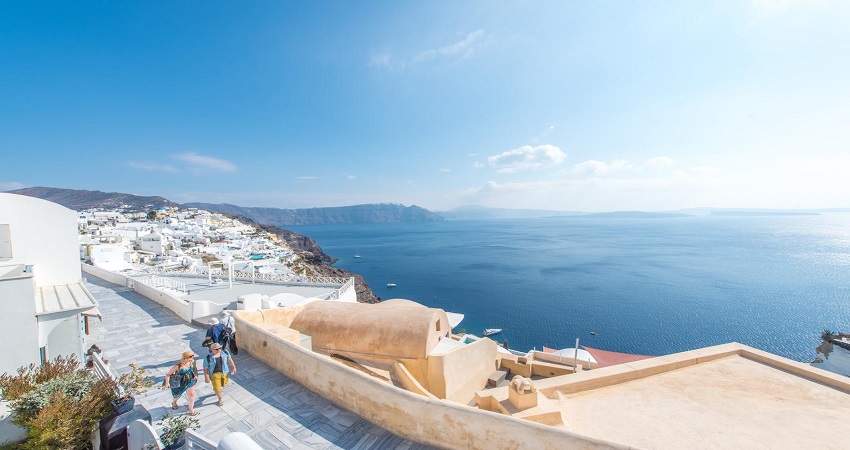 Santorini Secret Suites & Spa